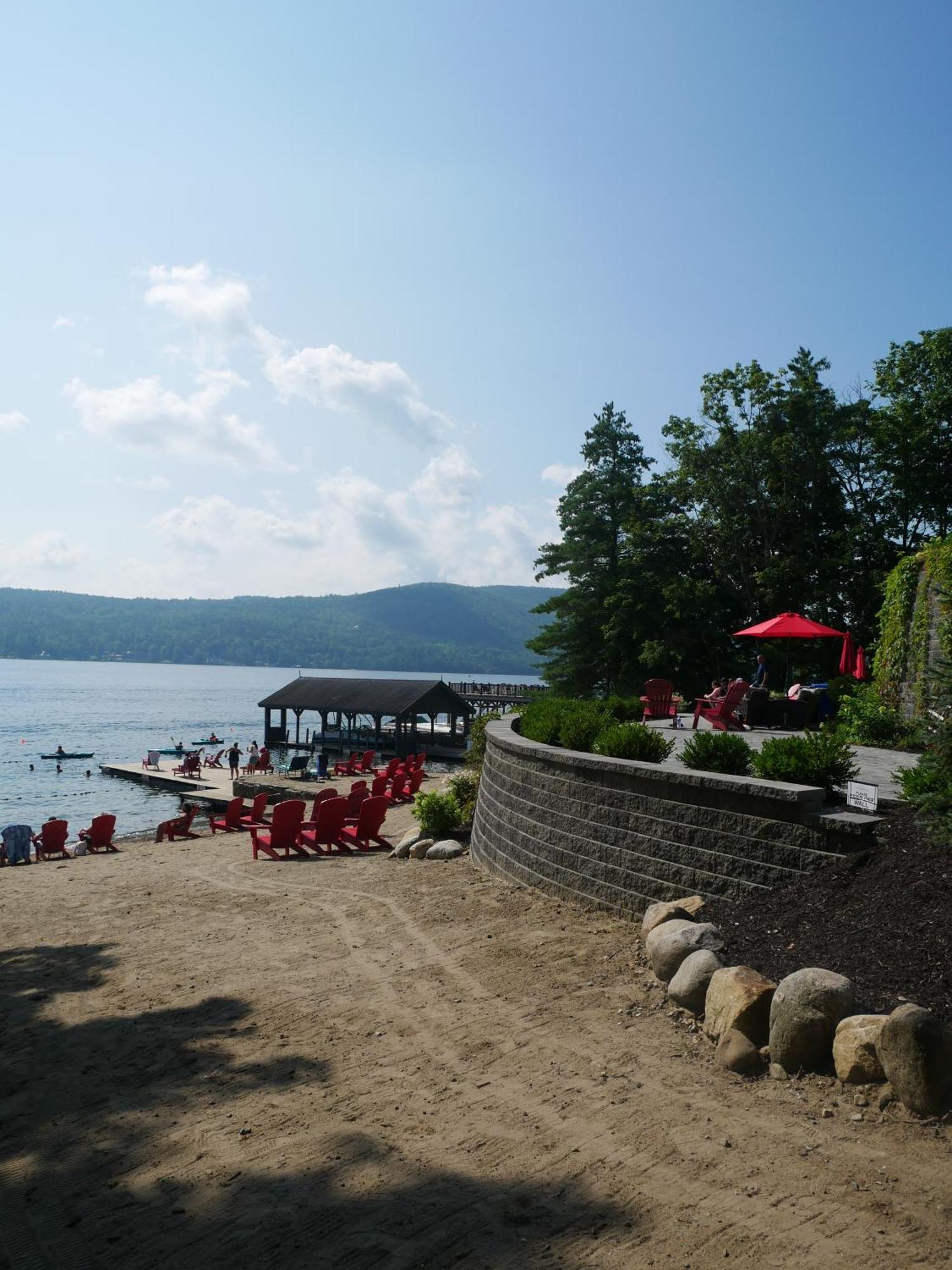 The Stone Gate Resort Lake George Exterior photo