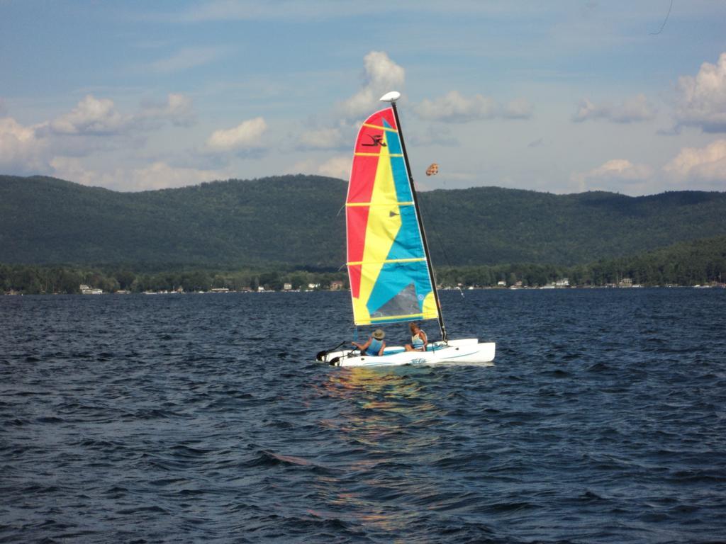 The Stone Gate Resort Lake George Exterior photo